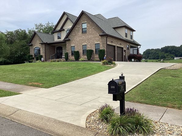 1308 Rippling Waters Cir