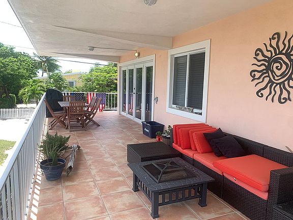 Upstairs patio 