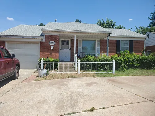 3929 NW 18th St Photo 1