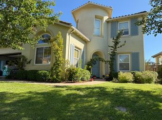 15 Arundel Dr, Hayward, CA