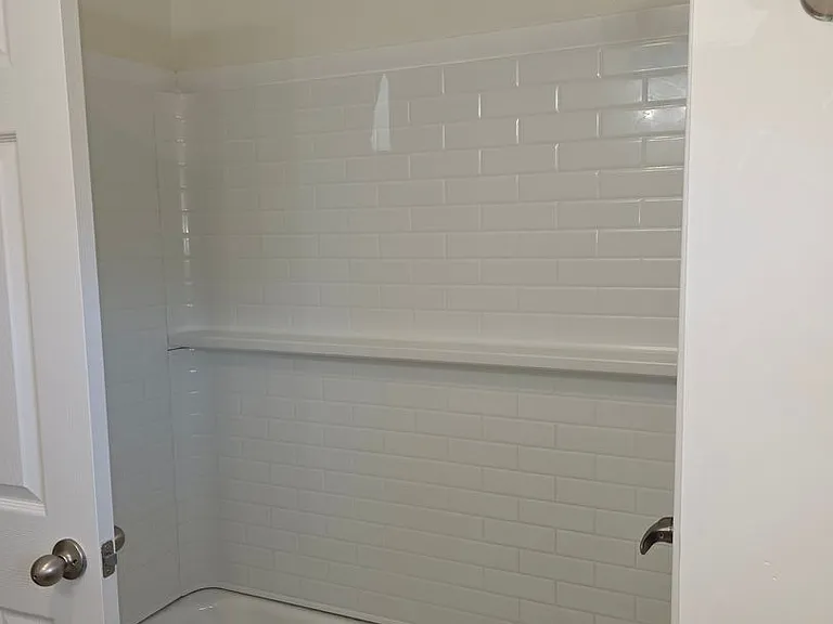 2489 Broughton St — Photo 11
