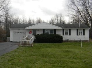 845 Burritt Rd, Hilton, NY 14468