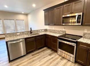 927 E Desperado Trl, Sisters, OR