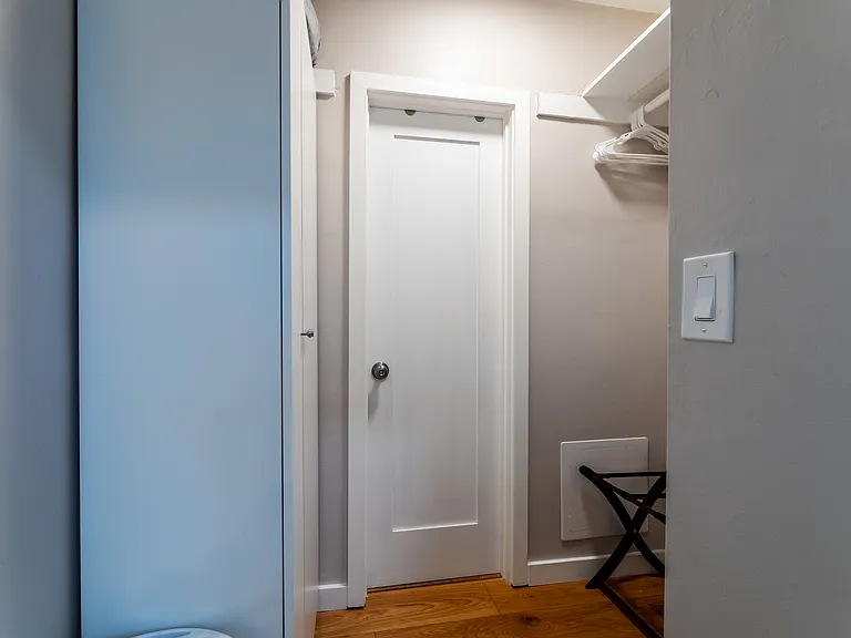 10943 Hesby St #1 — Photo 13