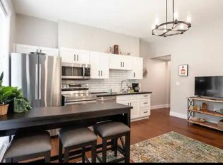 211 W 10th St APT 1, Covington, KY 41011