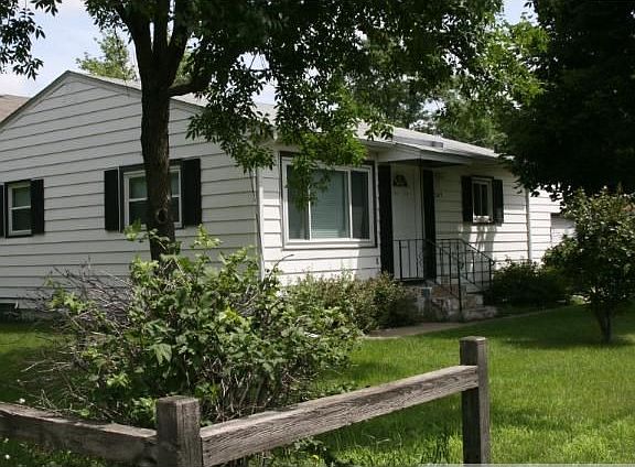3rd image of 2619 Veterans Dr
