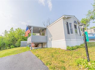 30 Country Club Rd, Northampton, PA 18067