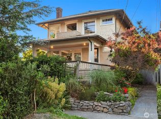 2302 N 46th St, Seattle, WA 98103