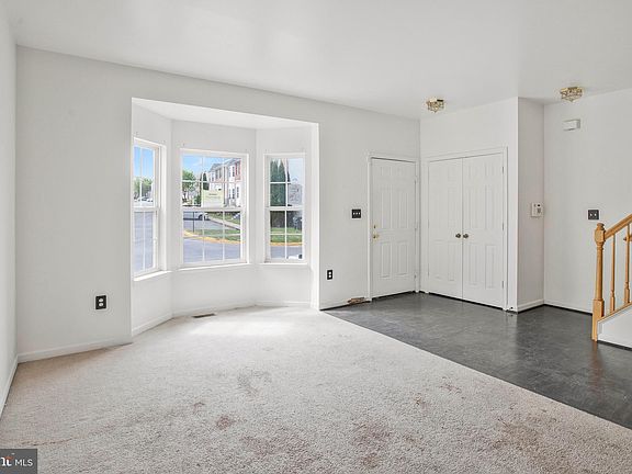 5th image of 63 Townes Pl