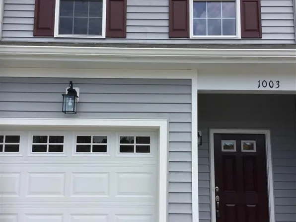 1003 Renewal Pl, Raleigh, NC 27603