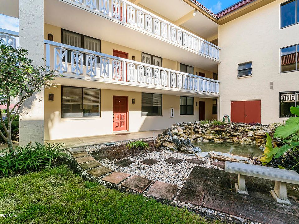 1st image of 1820 Sevilla Blvd APT 103