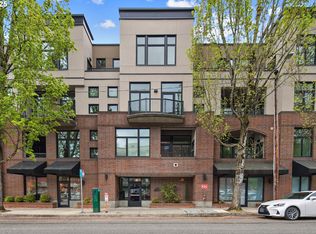 618 NW 12th Ave APT 216, Portland, OR 97209