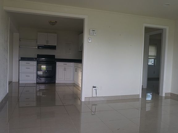 2nd image of 3616 SW 13th Ct #1-2