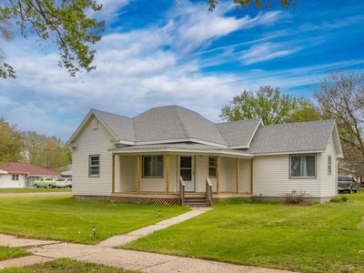 1824 N Grant Ave, York, NE, 68467