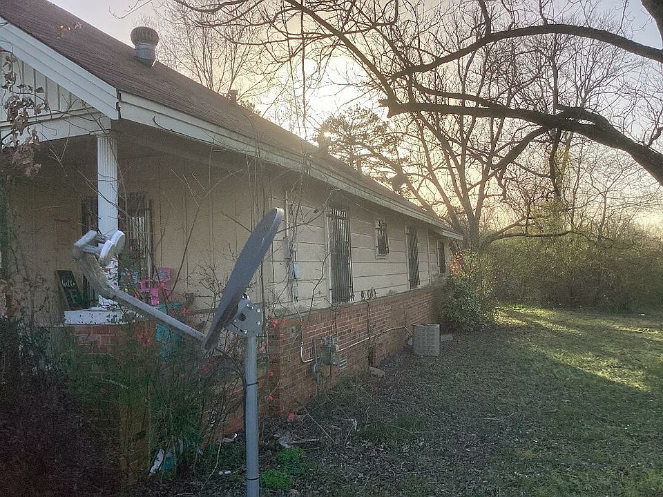 2nd image of 1313 W 2nd St N