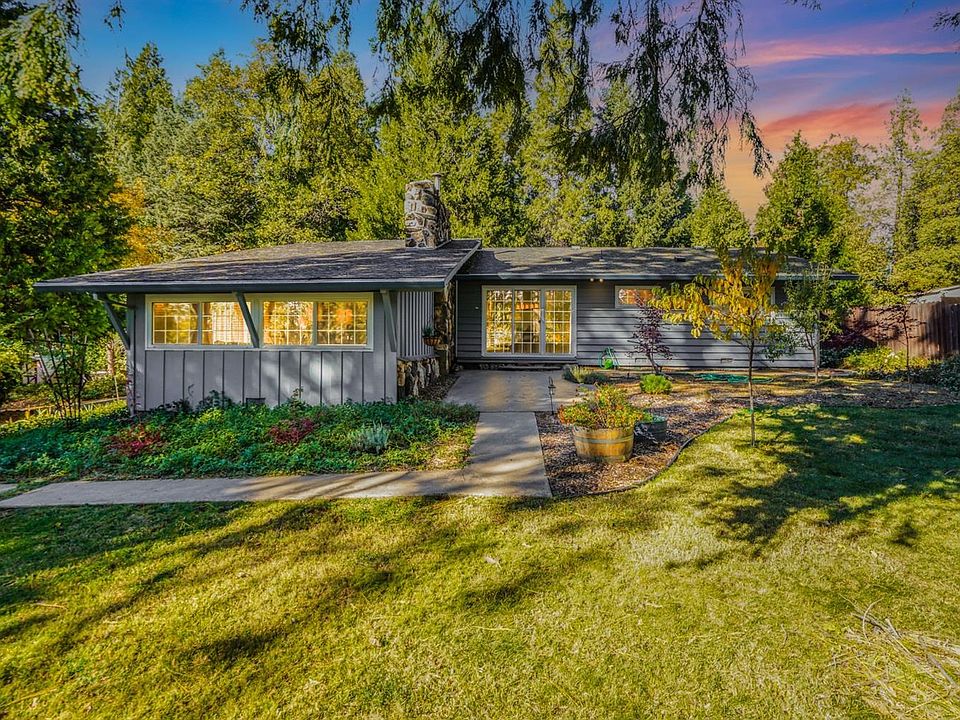 1st image of 2981 Melody Ln