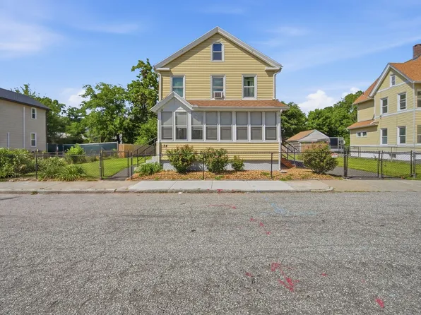 34 Ashley St, Springfield, MA 01105