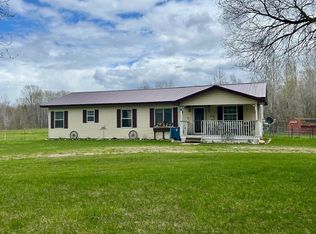 2760 N Three Rivers Rd, Gladwin, MI 48624