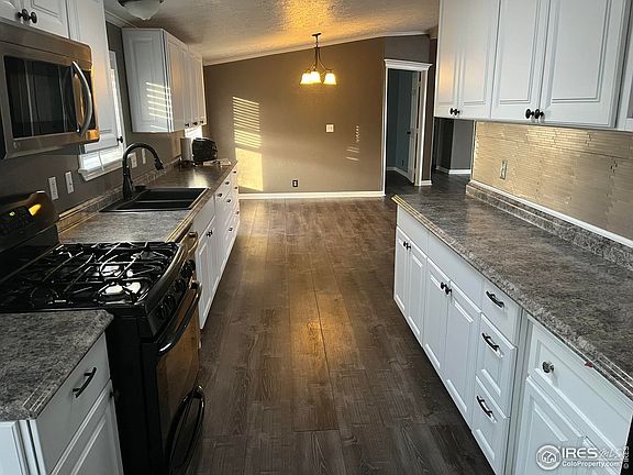 4th image of 420 E 57th St #271