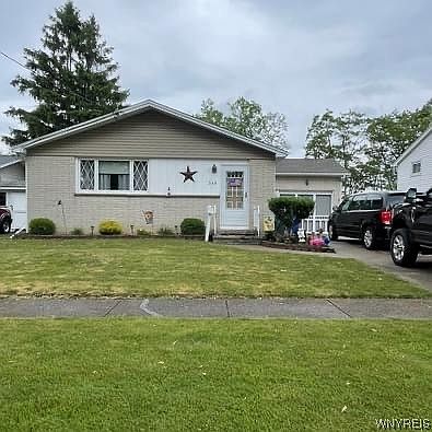 1st image of 348 Summit Ave