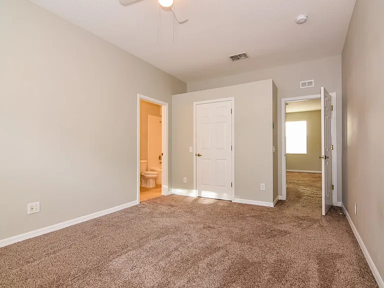 15819 Stags Leap Dr — Photo 11