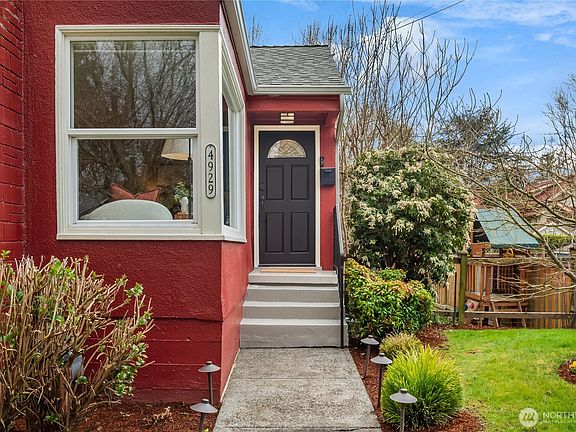 3rd image of 4929 SW Dawson Street
