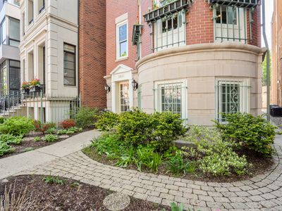 2031 N Howe St #1, Chicago, IL, 60614