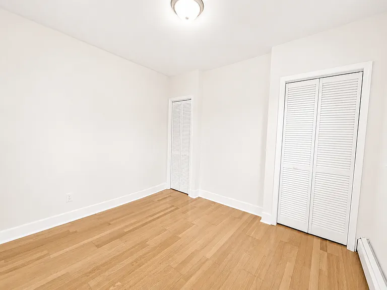 18 Van Rensselaer St #2 — Photo 13
