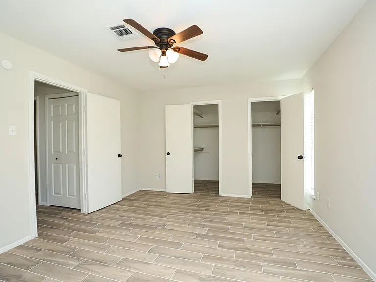 22318 Fincastle Dr — Photo 23