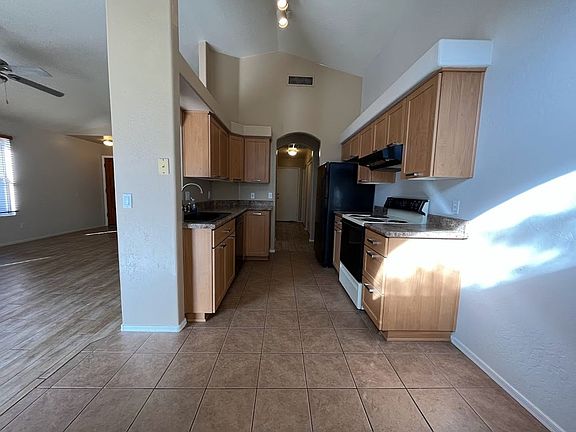 4th image of 8347 W Audrey Ln