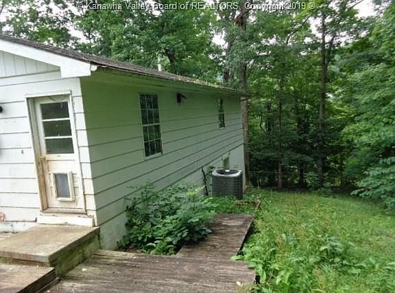 5th image of 67 Macel Dr