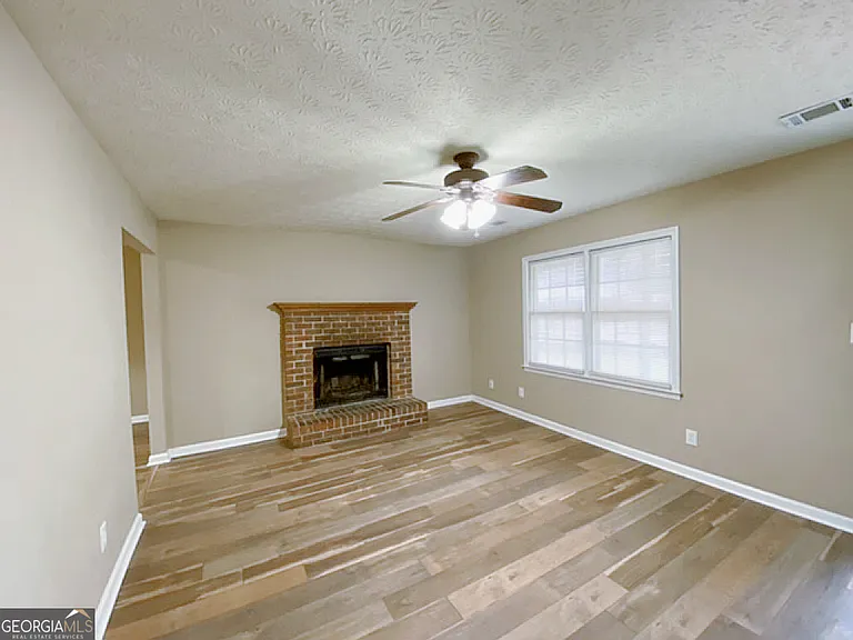 6341 Spout Springs Rd — Photo 3