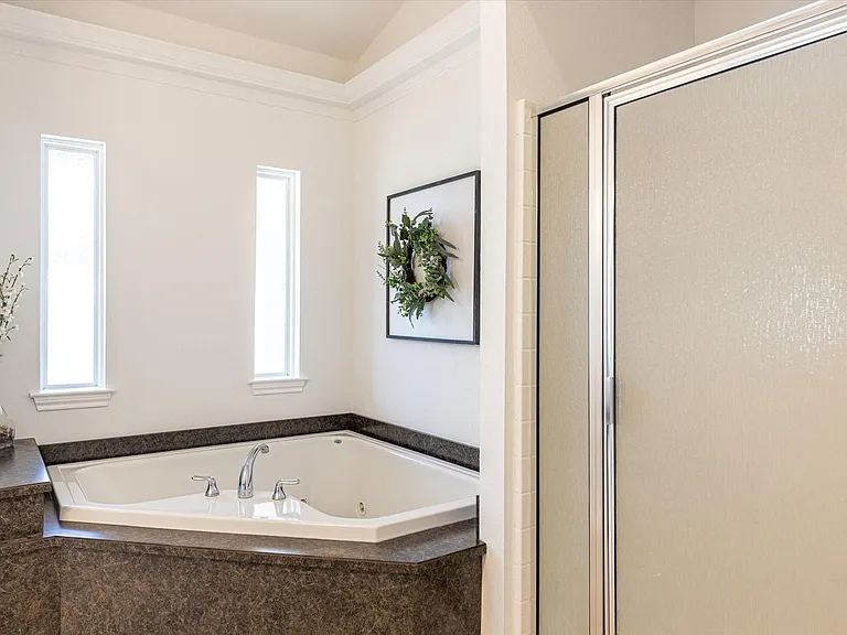 508 Pine Ln — Photo 10
