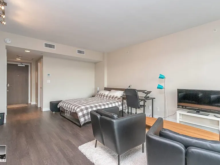2008 Rosser Ave #708 — Photo 3