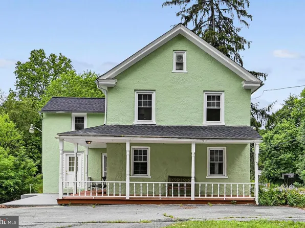 2694 Charlestown Rd, Lancaster, PA 17603