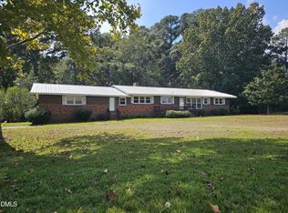 2295 Barbecue Church Rd, Sanford, NC 27332