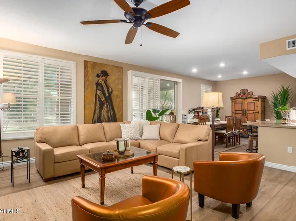 2425 W BRONCO BUTTE Trail #1049, Phoenix, AZ 85085
