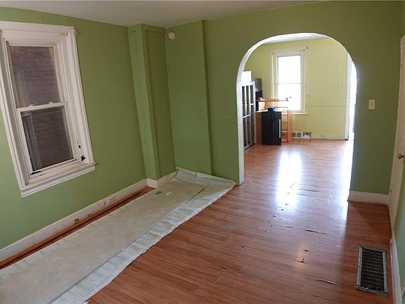 4th image of 65 W Union Blvd