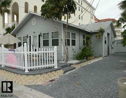 18 Cambria Street