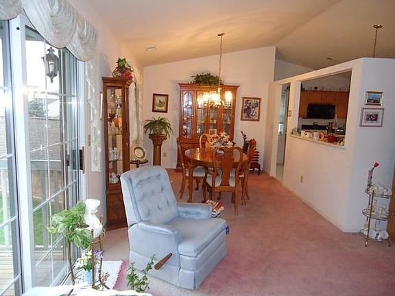 4th image of 8743 Carrousel Park Cir Unit 84