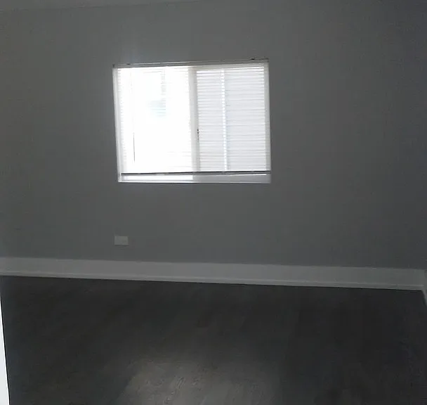 2508 N Ashland Ave — Photo 5