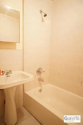 Rented by Galleria | media 20