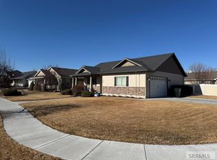586 Bainbridge Ln, Idaho Falls, ID 83402