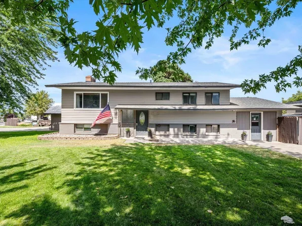 2016 W 12th Ave, Kennewick, WA 99337