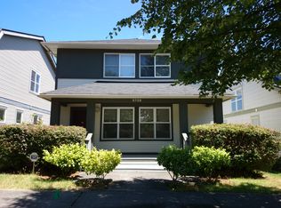 6728 29th Ave S, Seattle, WA 98108