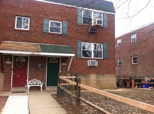 9425 Lansford St, Philadelphia, PA 19114