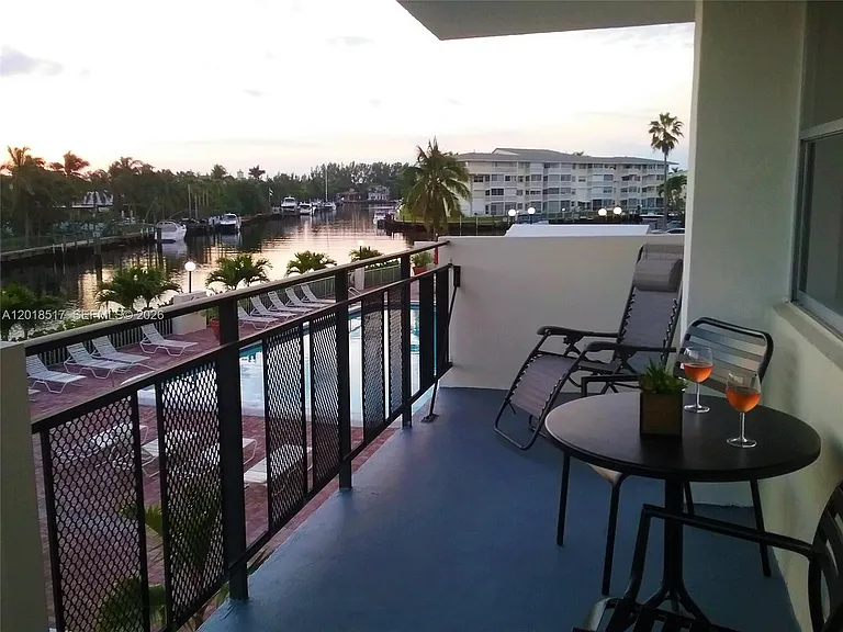 401 Golden Isles Dr #208 — Photo 28