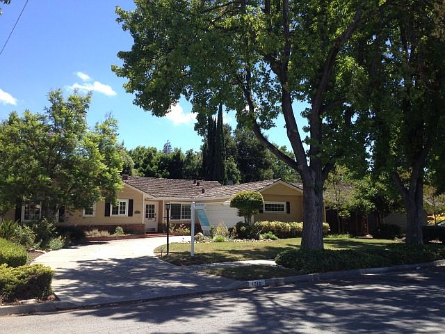 1st image of 1016 S Genevieve Ln