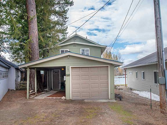 3rd image of 207 Woodland Dr