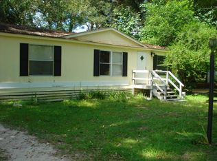 8 Callahan Dr, Crawfordville, FL 32327